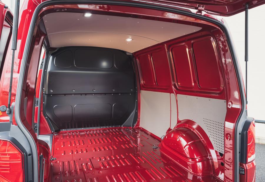 Багажник Volkswagen Transporter Van (T6.1) 2020 года  (UK) (фото 4 из 32)
